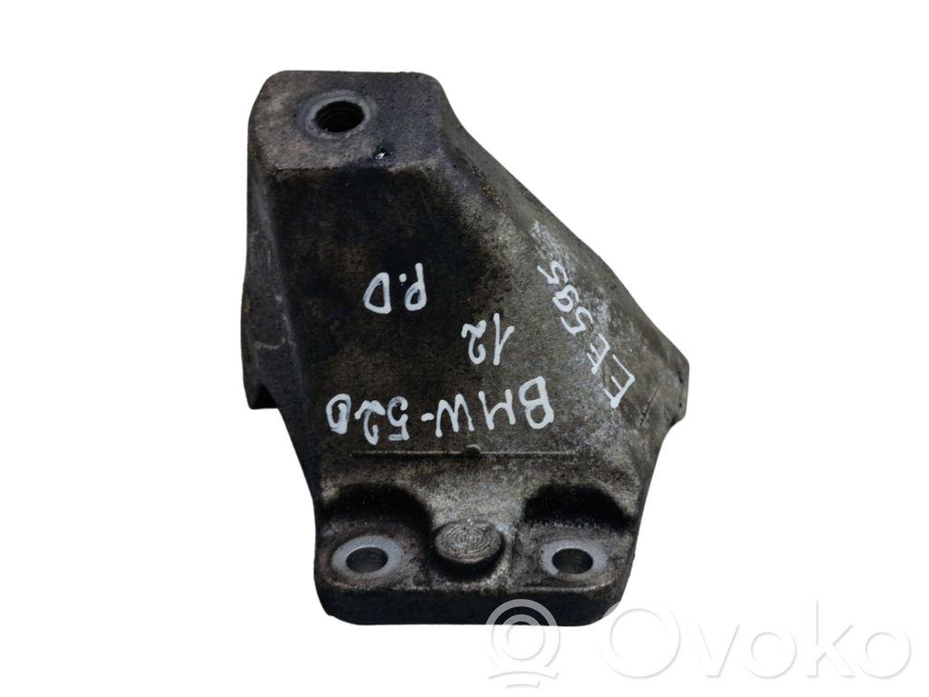 BMW 5 F10 F11 Engine mounting bracket 