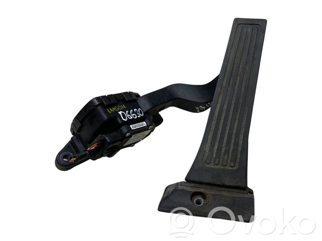 Hyundai ix35 Accelerator throttle pedal 