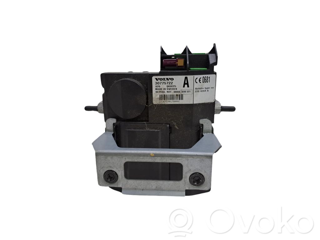 Volvo XC90 GPS navigation control unit/module 