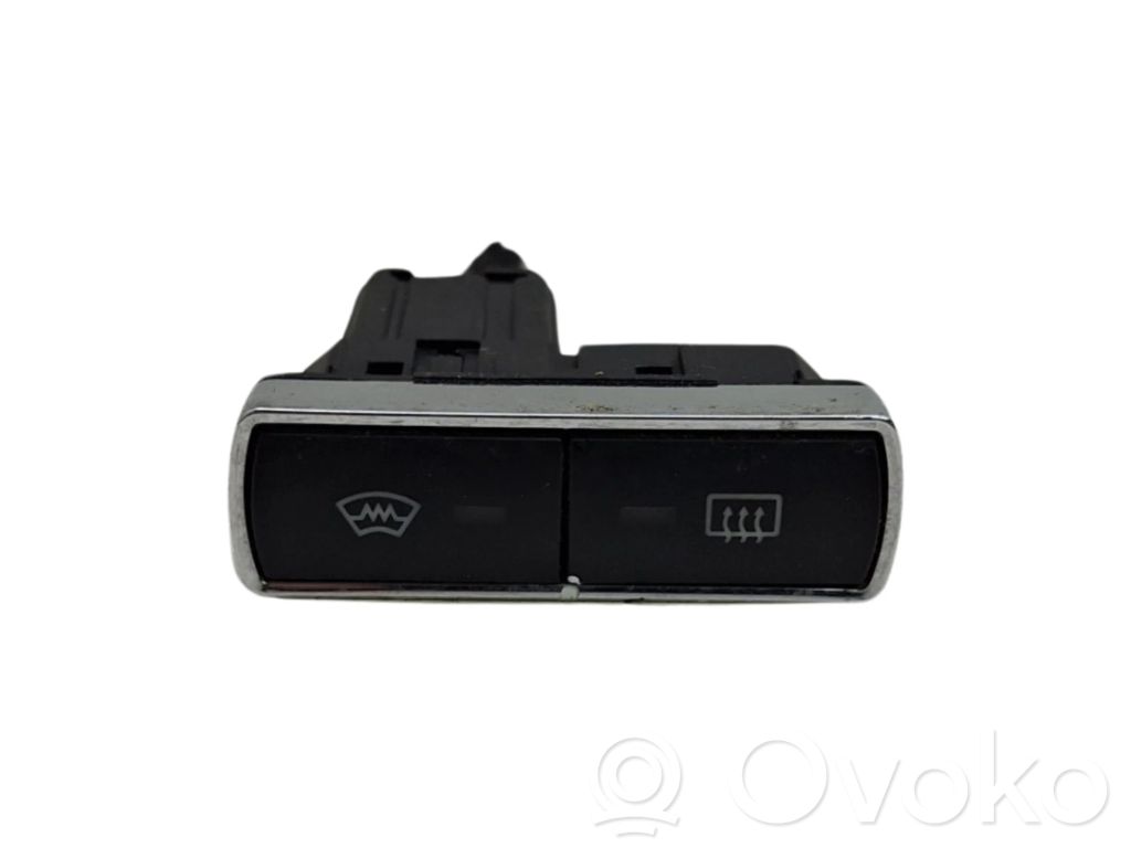 Ford S-MAX Windscreen/window heater switch 