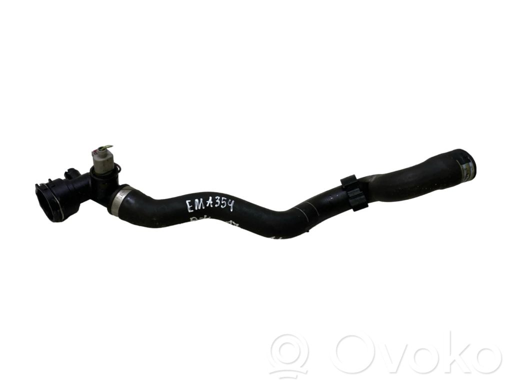 Audi A4 S4 B9 Engine coolant pipe/hose 