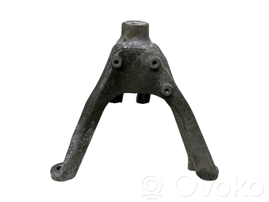Audi A4 S4 B9 Engine mounting bracket 