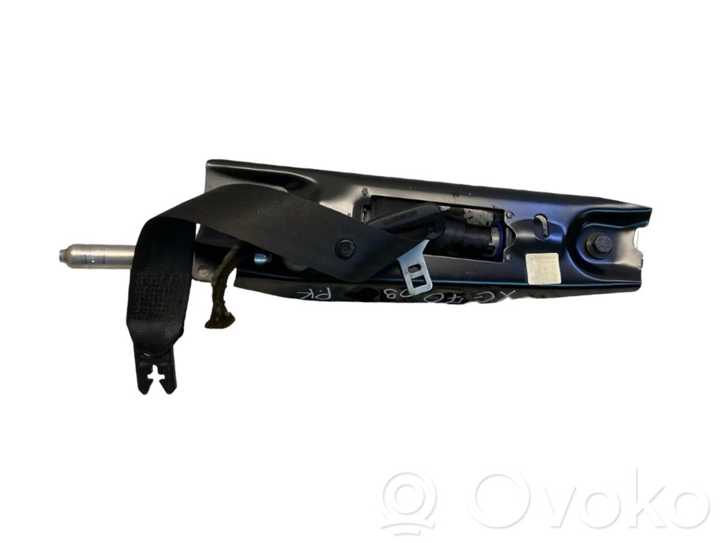 Volvo XC70 Cinturón delantero 