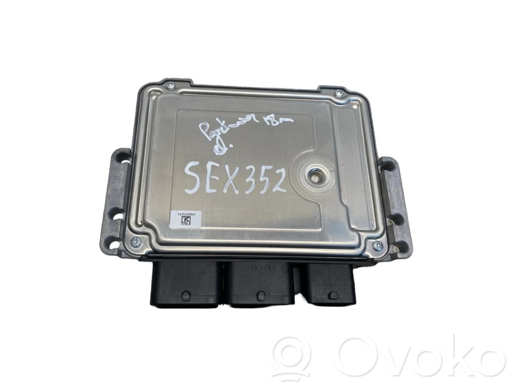 Peugeot Partner Engine control unit/module 