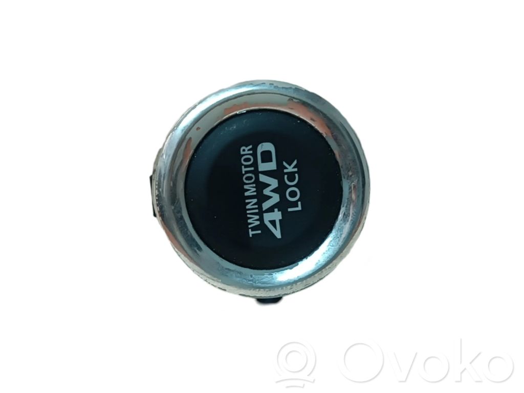 Mitsubishi Outlander Differential lock switch 