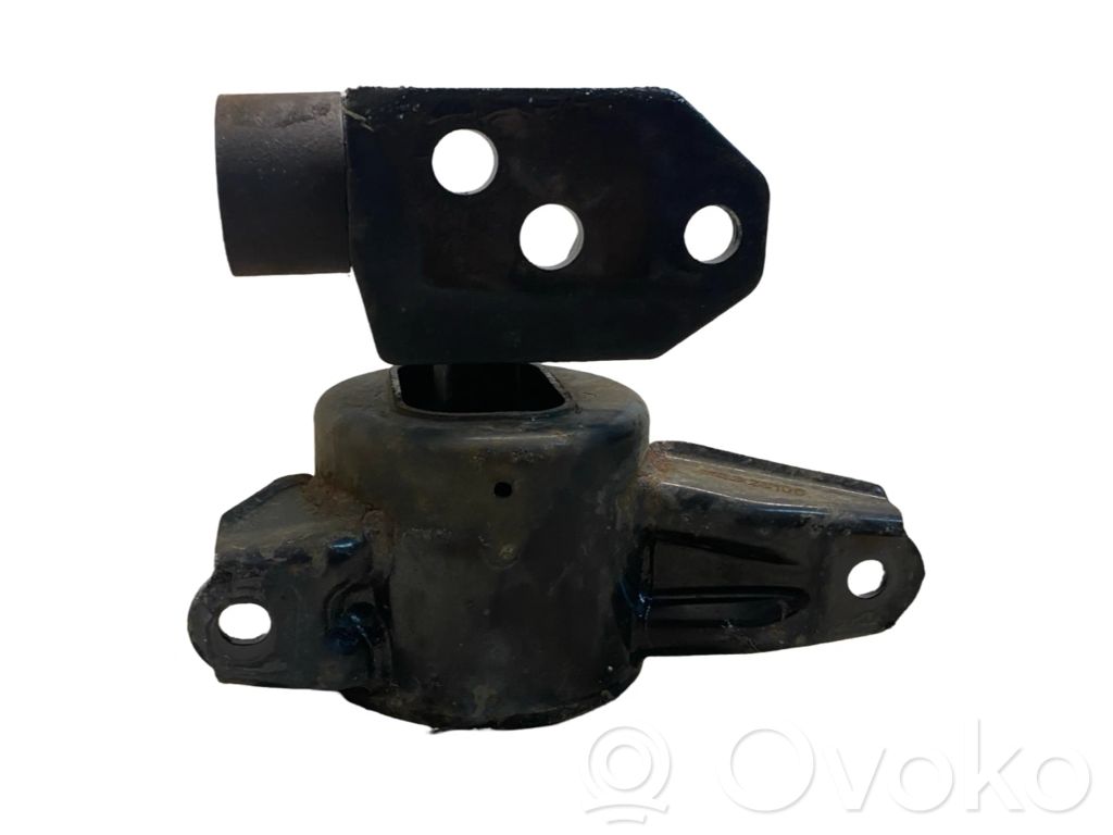 KIA Sportage Engine mount bracket 