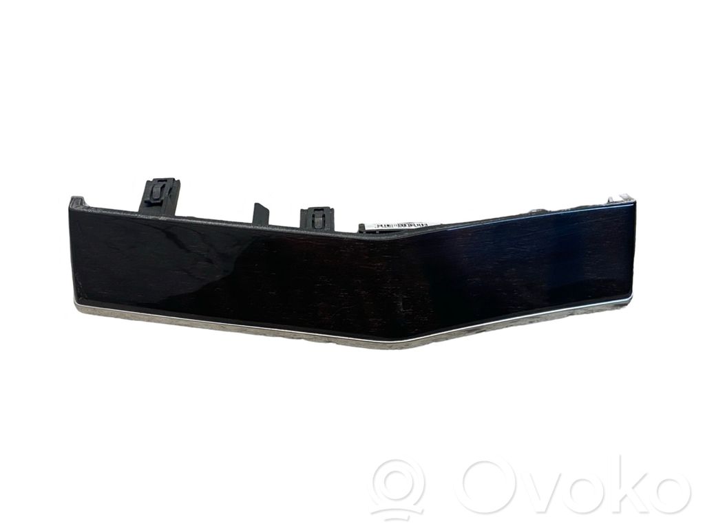 Panel trim   31366840,31366499