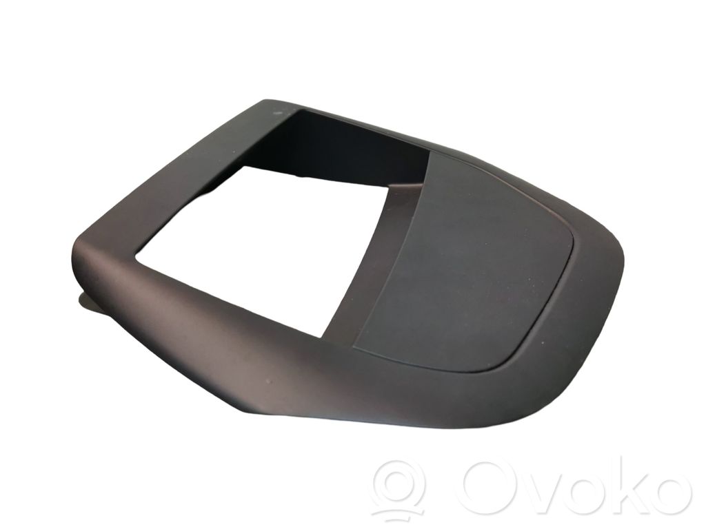 Panelės apdaila   32277096