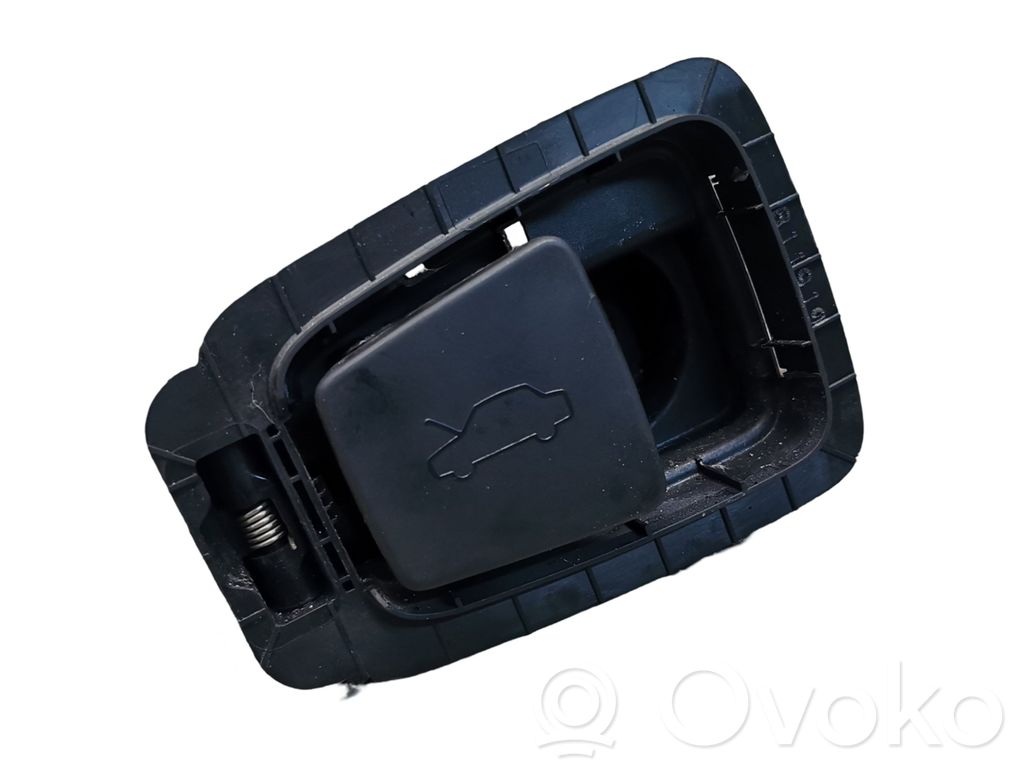 Volvo XC60 Engine bonnet (hood) release handle 