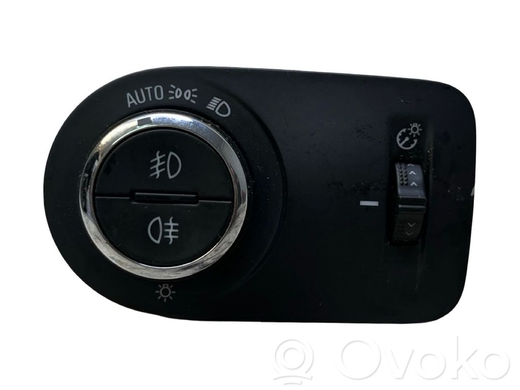 Opel Astra K Light switch 