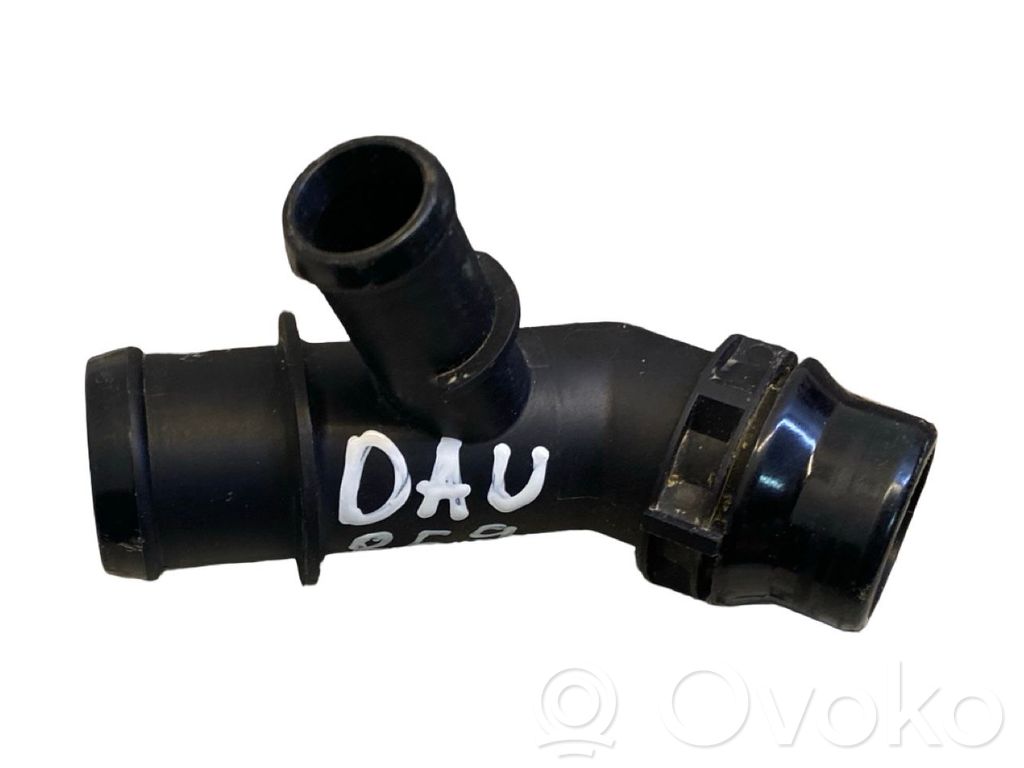 Audi A4 S4 B9 Engine coolant pipe/hose 