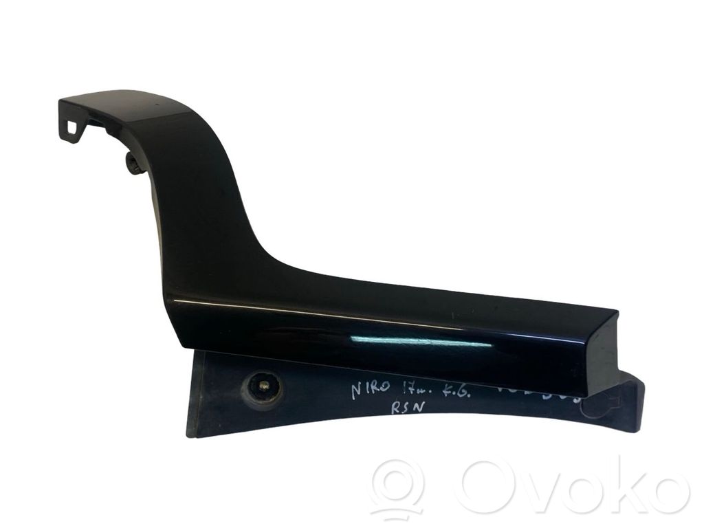 KIA Niro Tailgate trim 