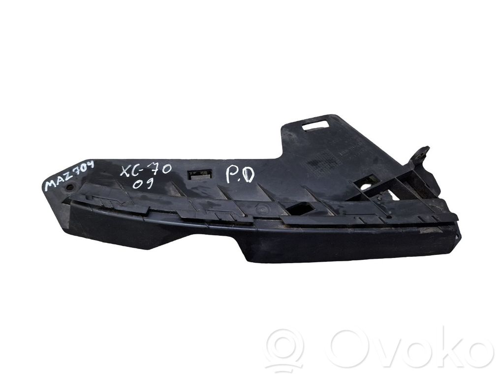 Volvo XC70 Front bumper mounting bracket 