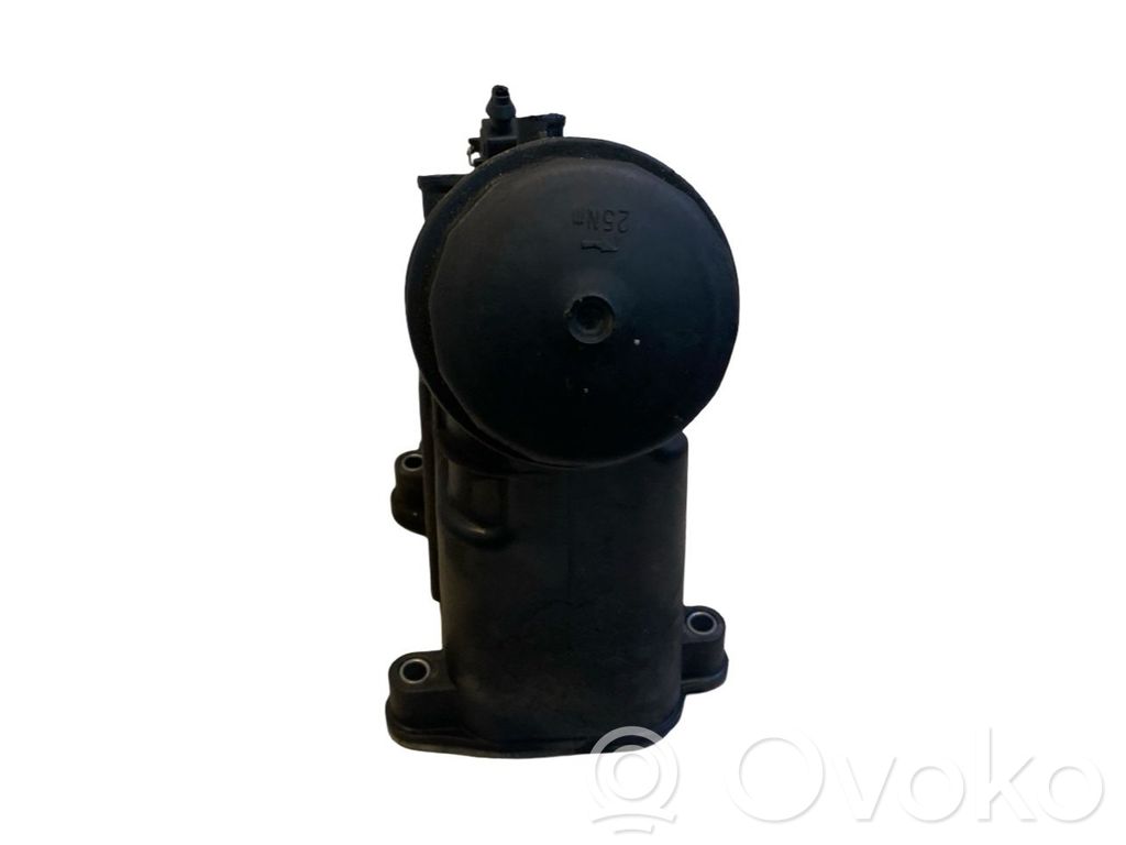 BMW 3 E90 E91 Oil filter mounting bracket 