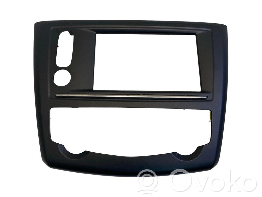 Renault Kadjar Radio/GPS head unit trim 