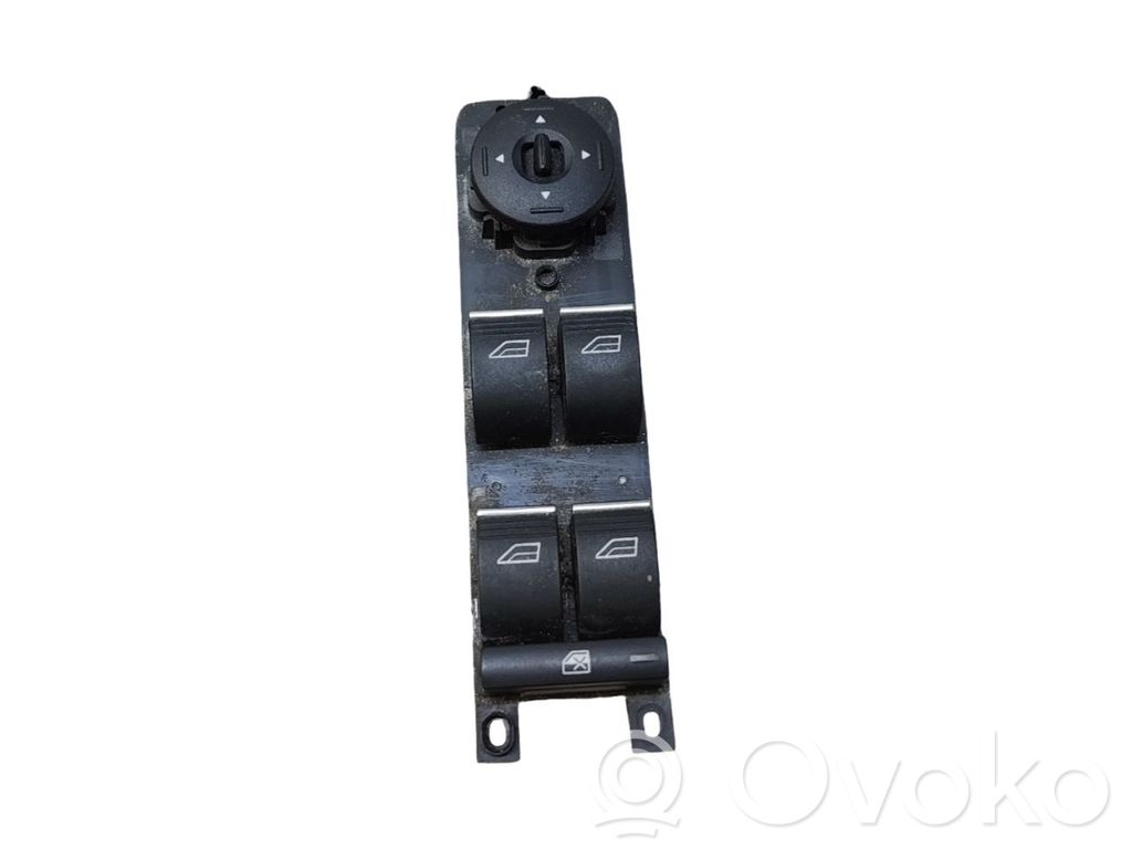 Ford Kuga II Electric window control switch 