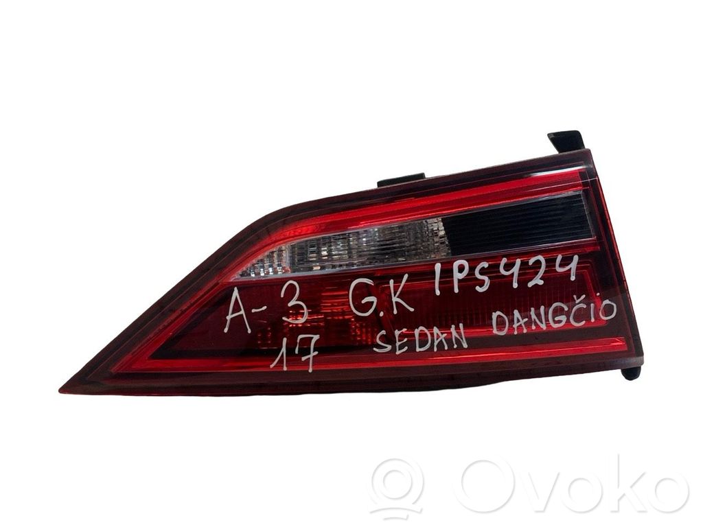 Audi A3 S3 8V Feux arrière sur hayon 
