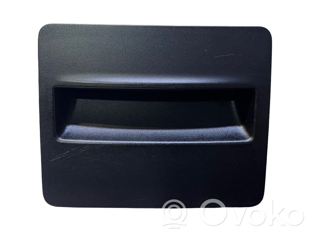 Skoda Octavia Mk3 (5E) Ashtray (rear) 
