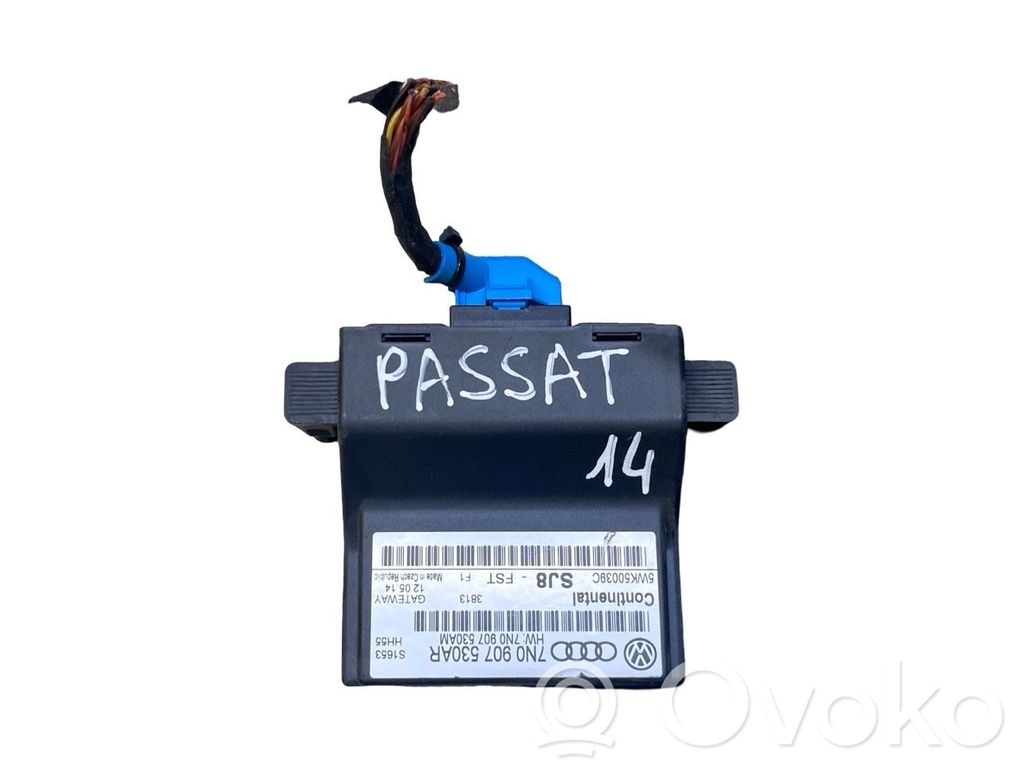 Volkswagen PASSAT B7 Módulo de control Gateway 