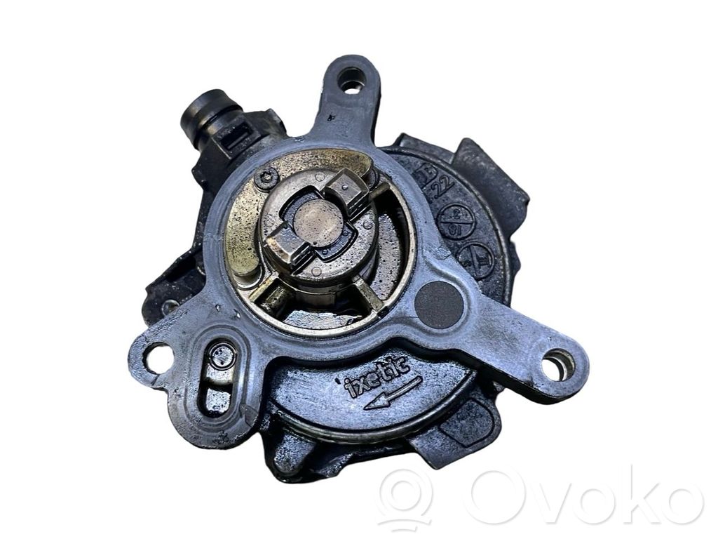 Volvo S90, V90 Vacuum pump 