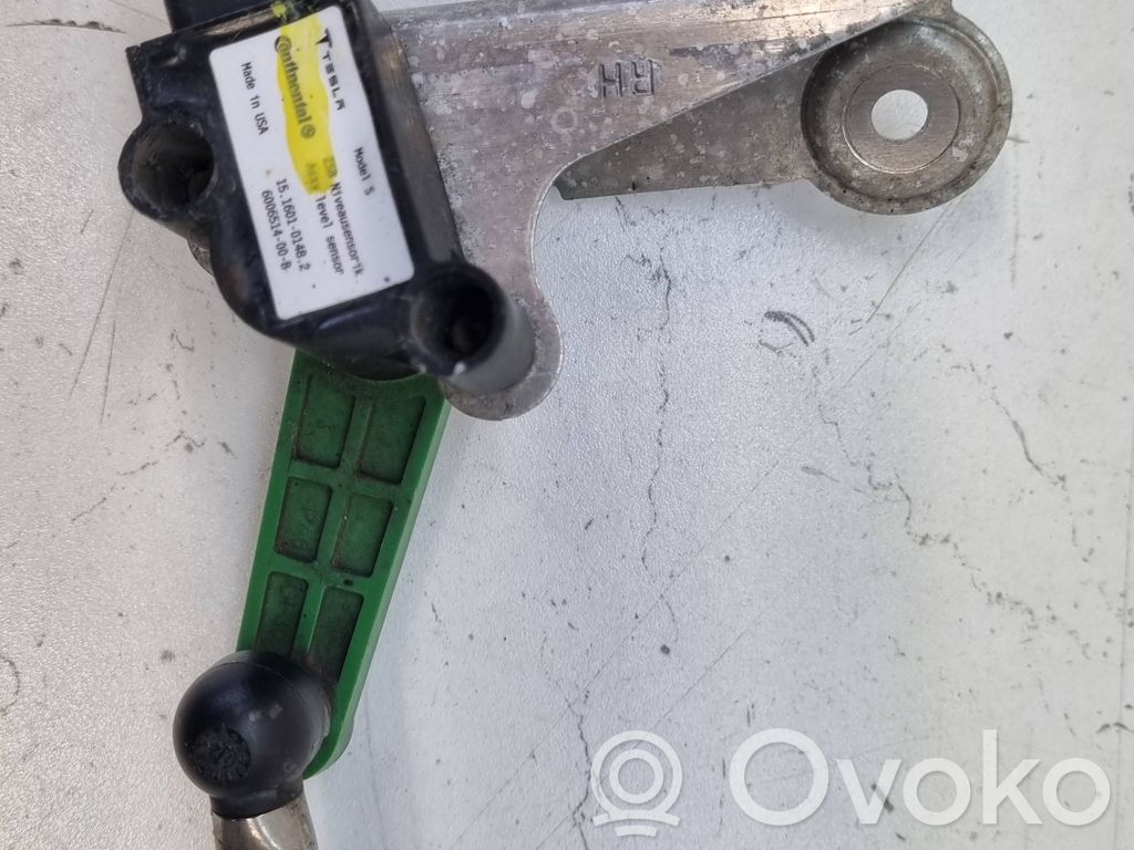 Tesla Model S Front air suspension height level sensor 
