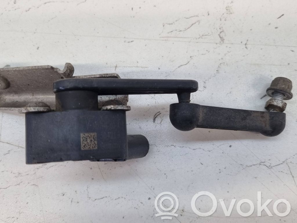 Tesla Model S Front air suspension height level sensor 