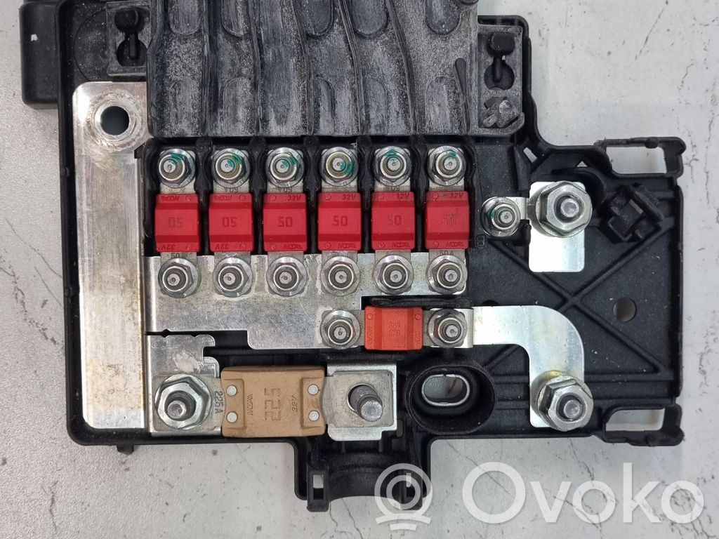 Tesla Model S Módulo de fusible 