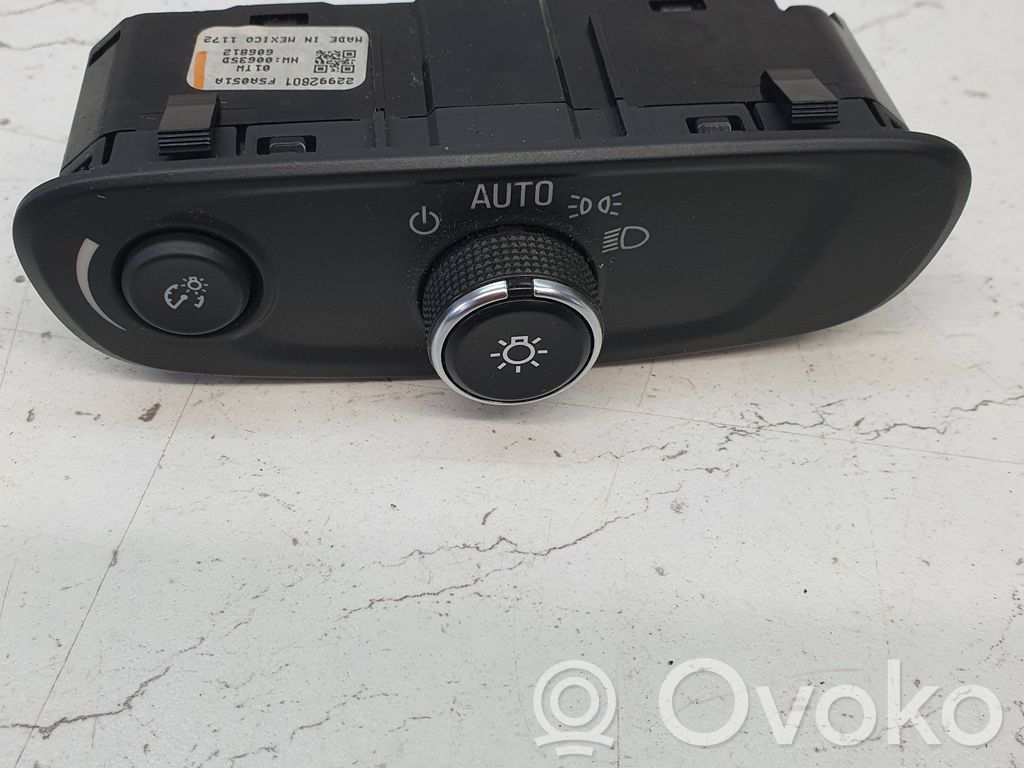 Chevrolet Volt II Light switch 