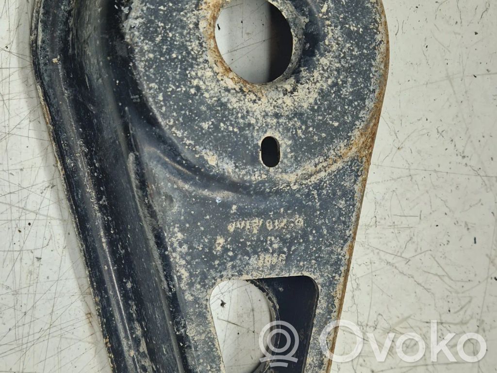 Chrysler Pacifica Рычаг 