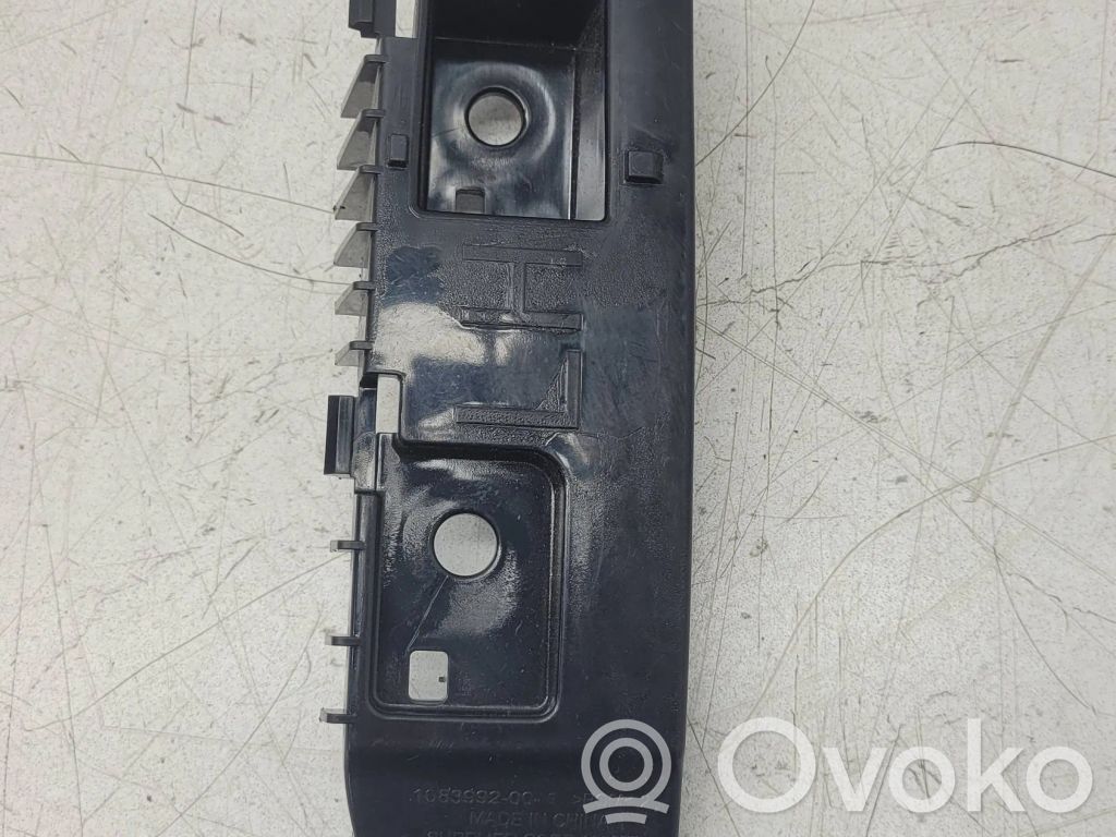 Tesla Model 3 Rear bumper mounting bracket 