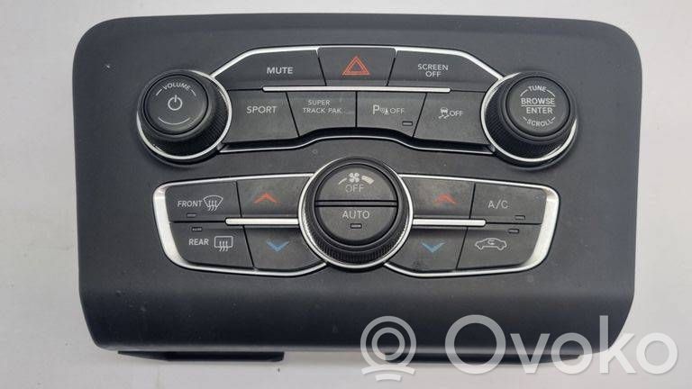 Dodge Charger Panel klimatyzacji 