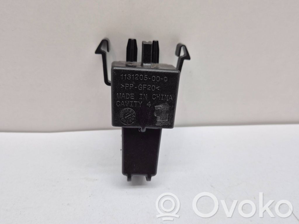 Tesla Model 3 Front bumper mounting bracket 