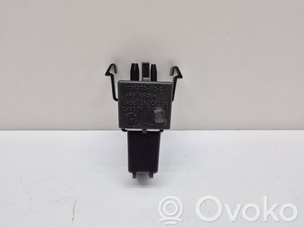 Tesla Model 3 Front bumper mounting bracket 