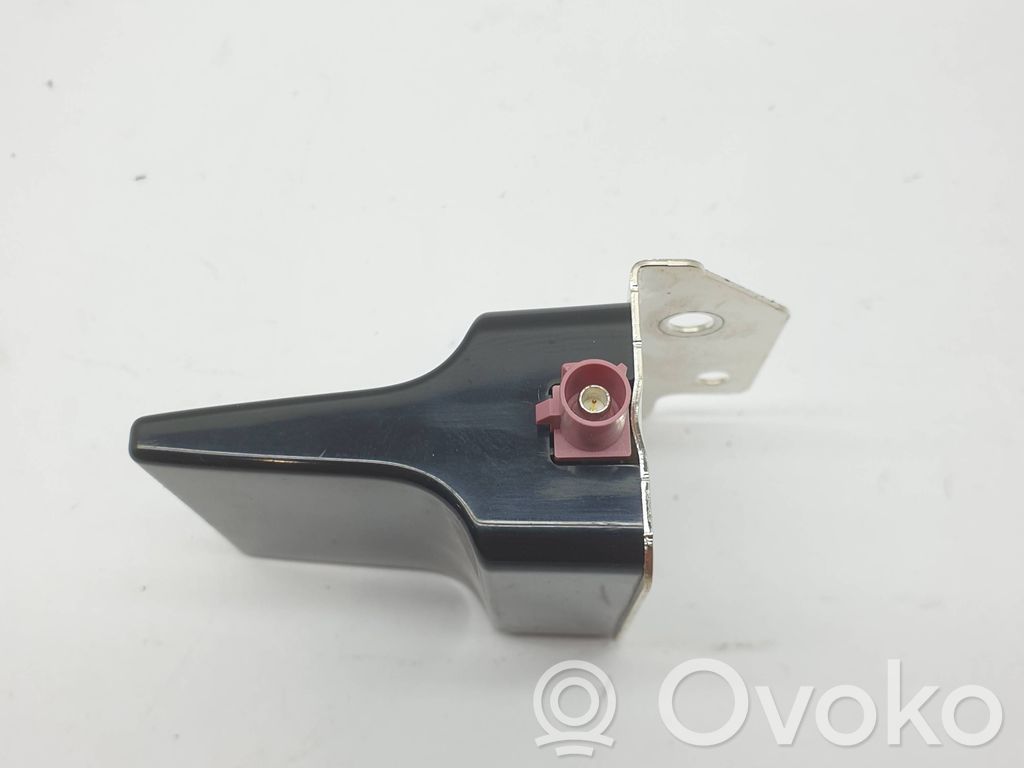 Chrysler Pacifica Aerial GPS antenna 