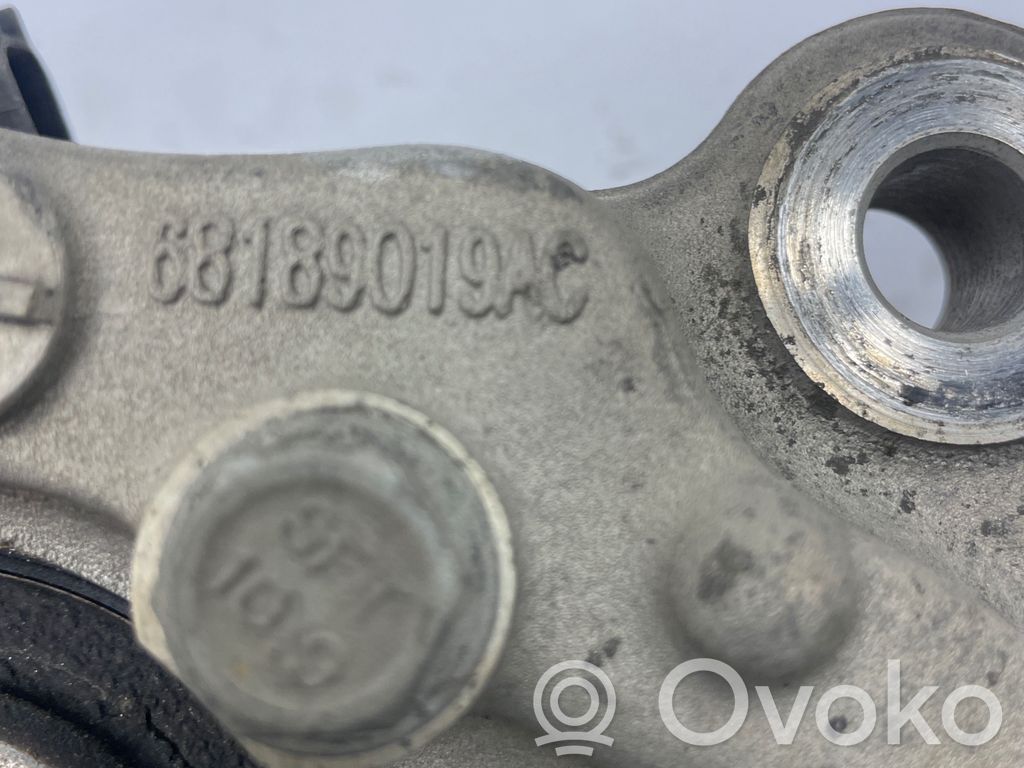 Chrysler Pacifica Front wheel hub 