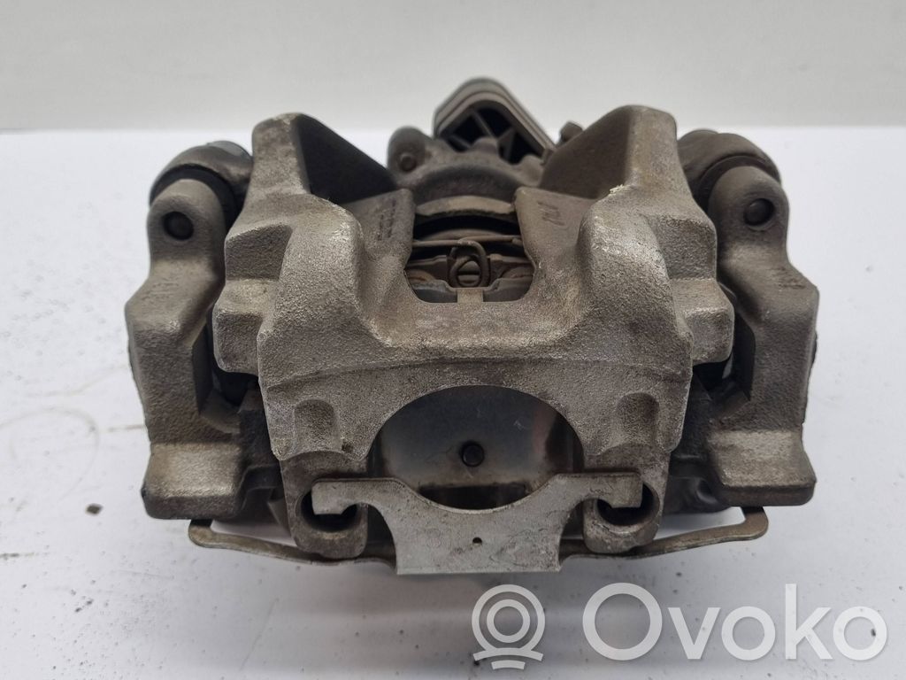 Chrysler Pacifica Galinis suportas 