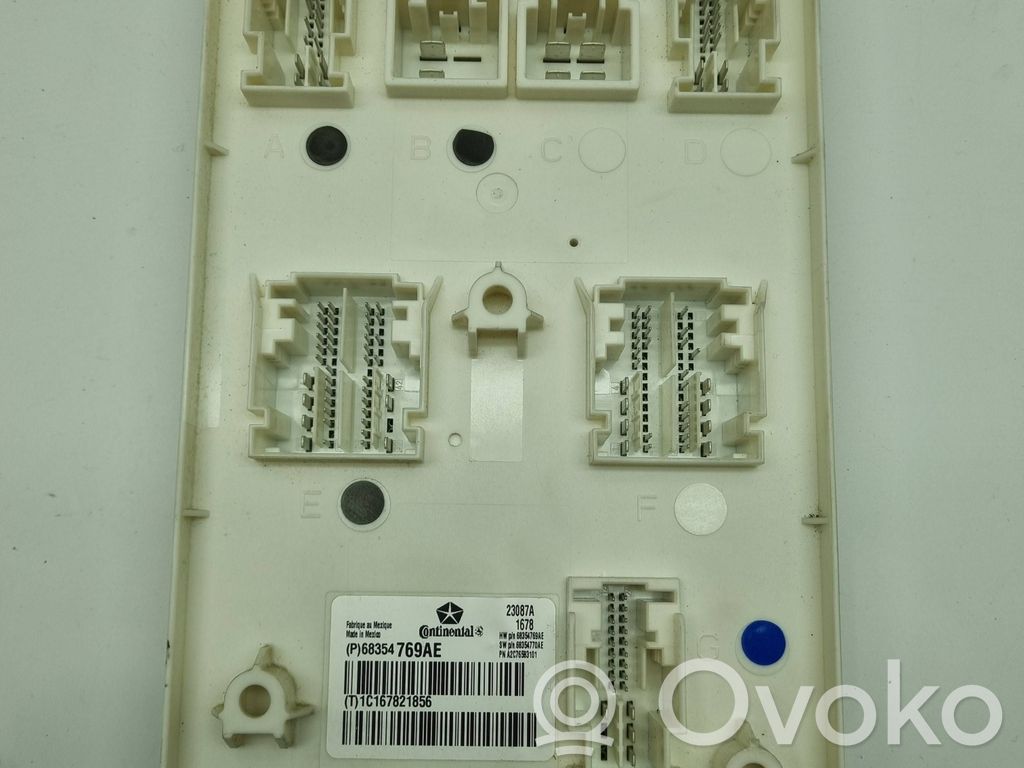 Dodge Durango III Comfort/convenience module 