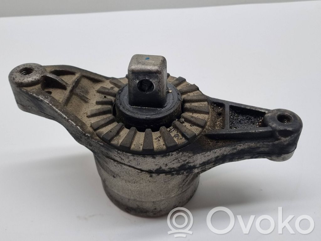 Maserati Ghibli Engine mount bracket 