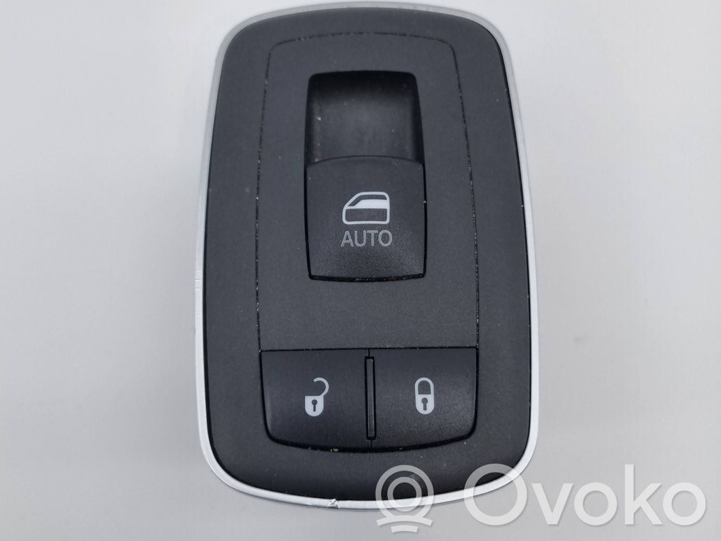Ram 1500 Electric window control switch 