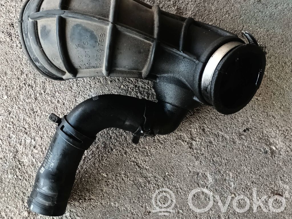 Rura / Wąż dolotowy powietrza   0066501