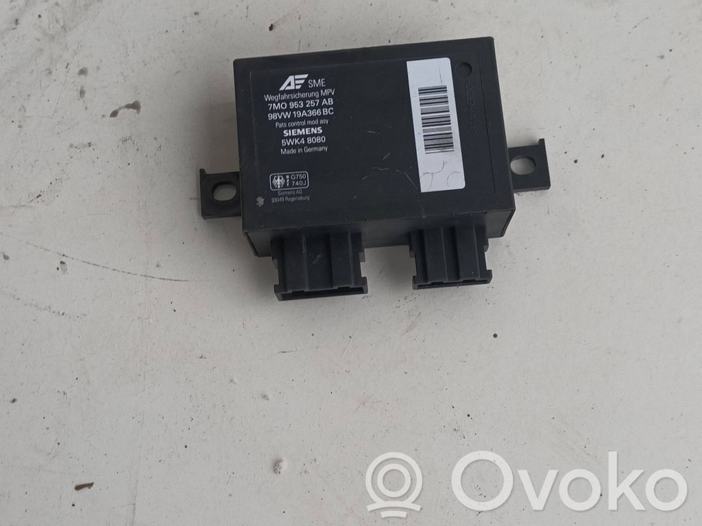 Immobilizer control unit/module   7M0953257AB,98VW19A366BC