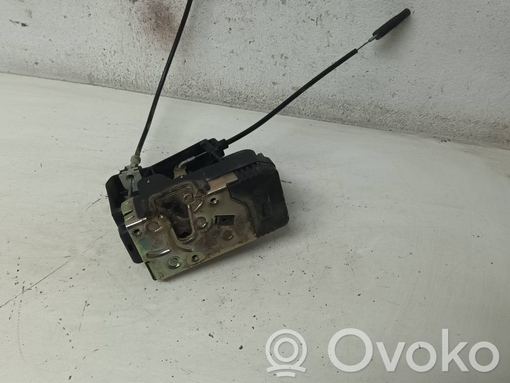 Opel Astra G Front door lock 