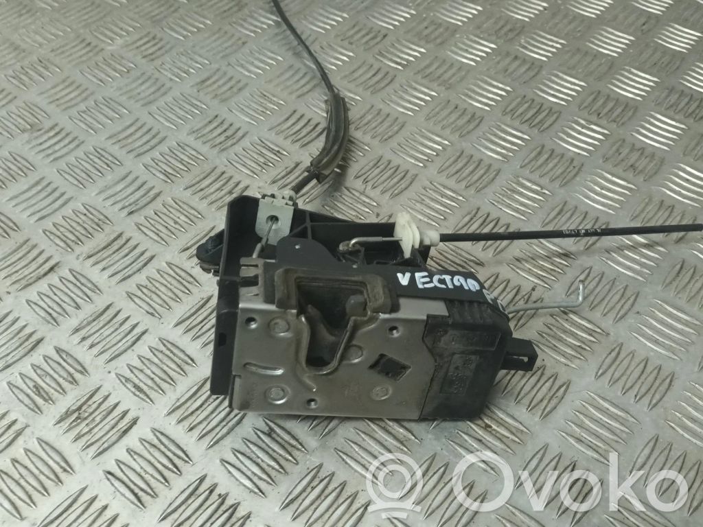 Opel Vectra C Front door lock 