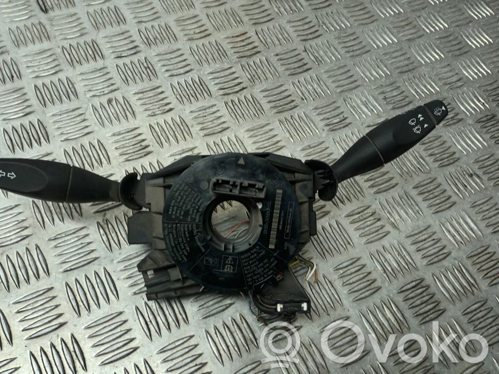 Ford Focus Wiper turn signal indicator stalk/switch 