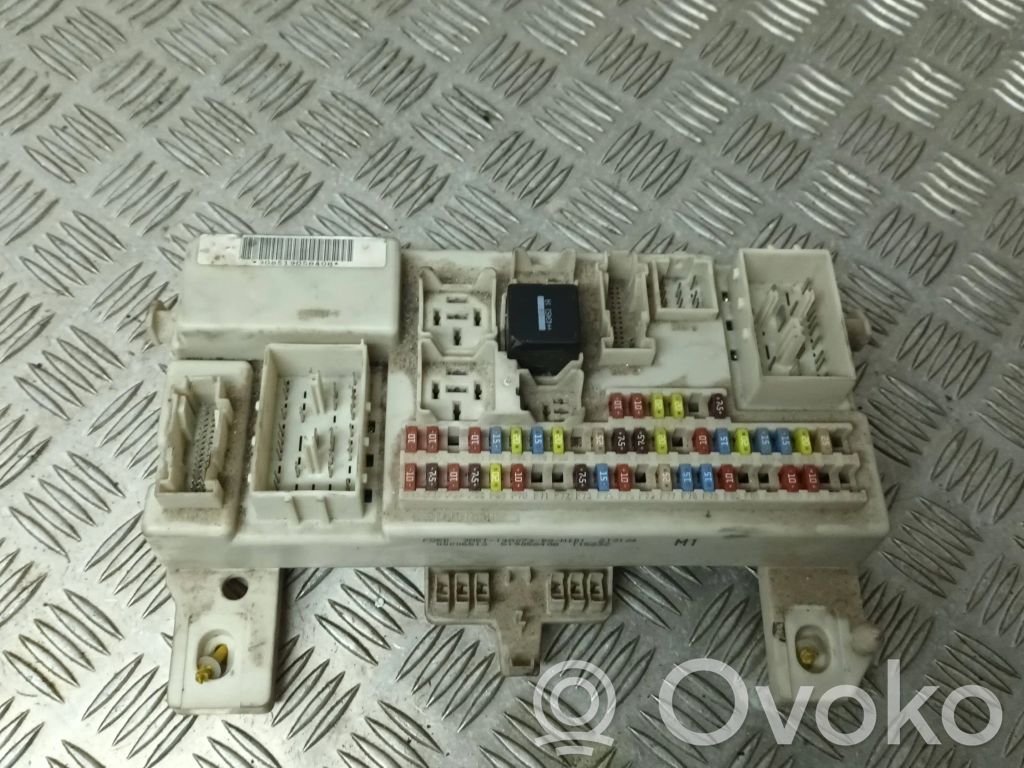Ford Focus C-MAX Fuse module 