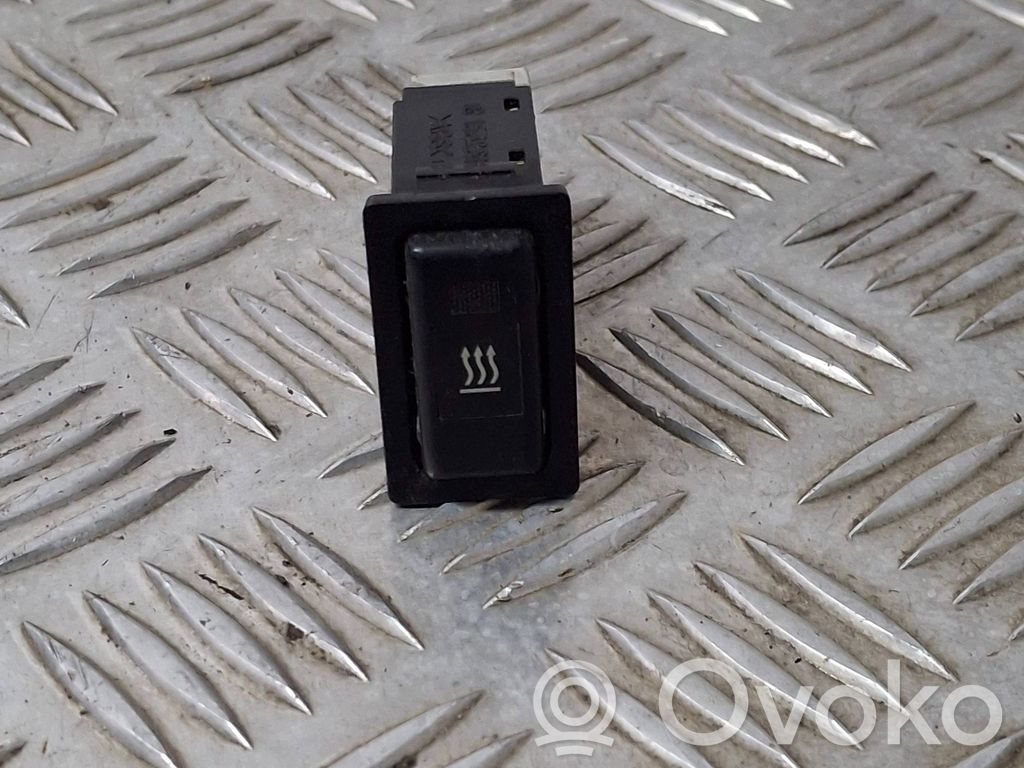 Toyota Avensis T250 Windscreen/window heater switch 