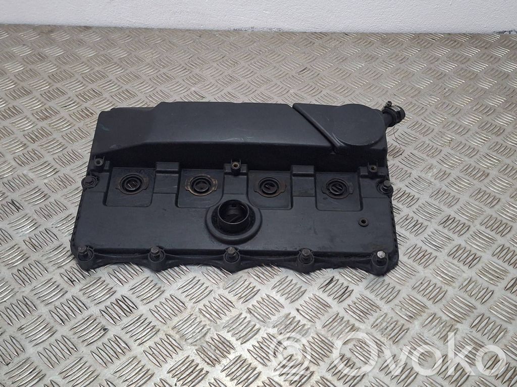 Vārstu vāks   PA66GF35,RZ150C