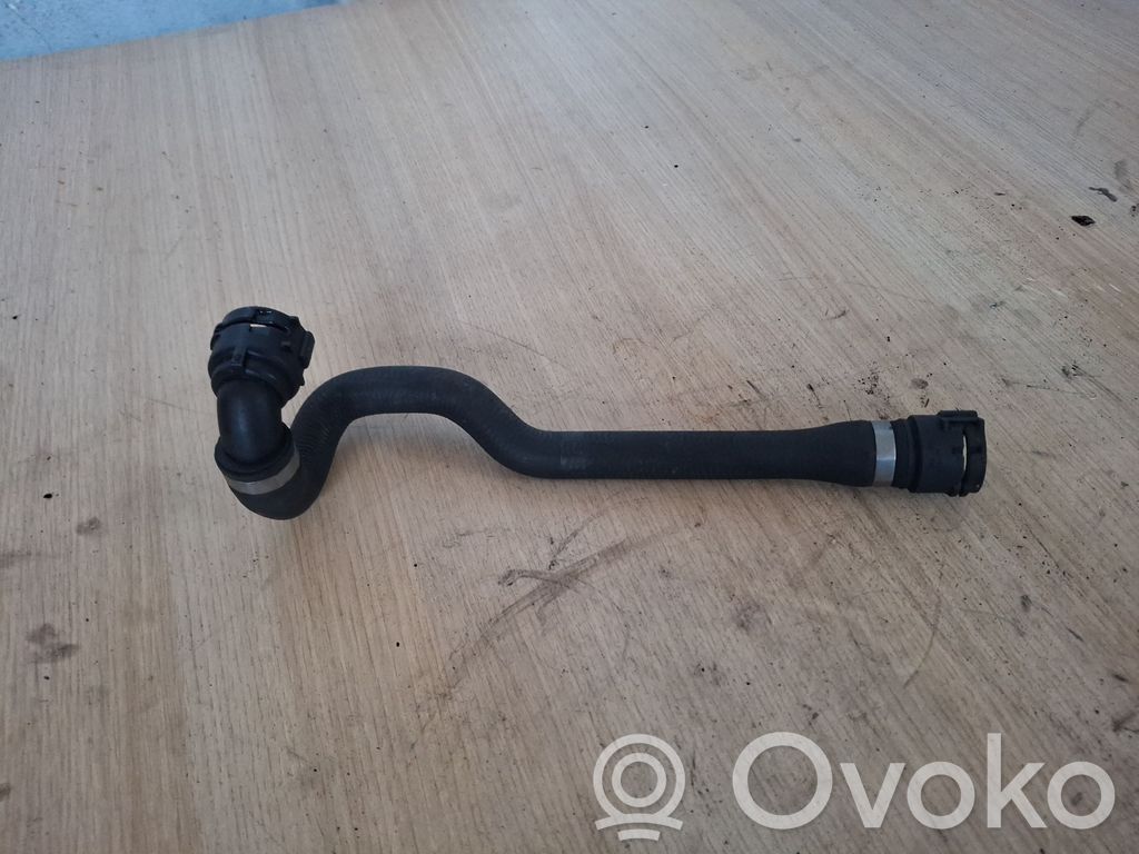BMW 3 E90 E91 Variklio aušinimo vamzdelis (-ai)/ žarna (-os) 
