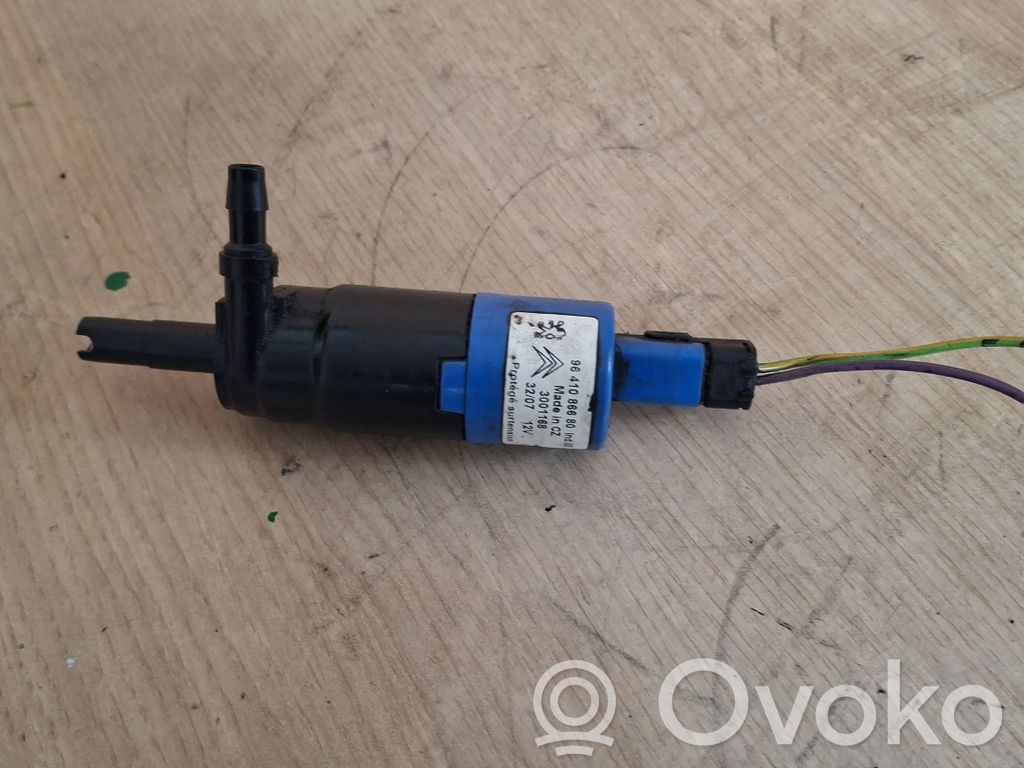 Peugeot 407 Headlight washer pump 