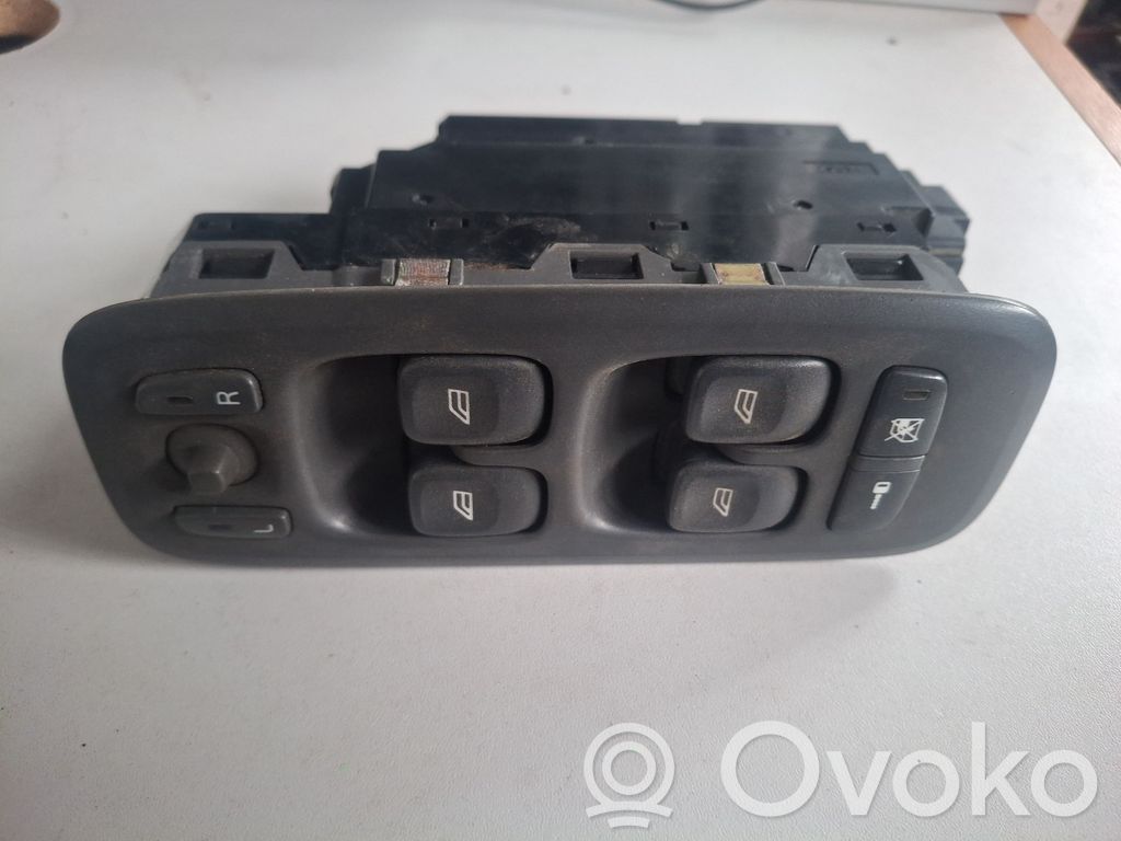 Volvo V70 Electric window control switch 
